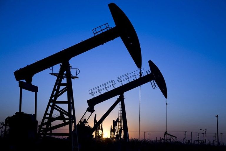 З Днем працівників нафтової, газової та нафтопереробної промисловості!